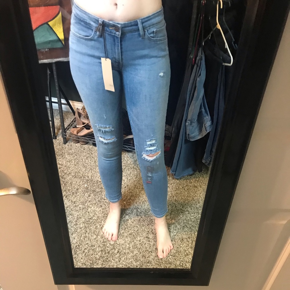 Ripped Low-Rise Skinny Jeans